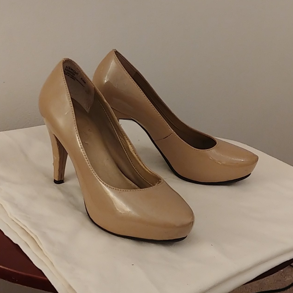 Comfortable Pumps